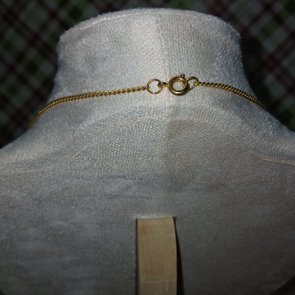 Gold Tone Oval Blue Patterned Pendant Necklace Vintage Costume Jewelry #101 - Picture 6 of 12